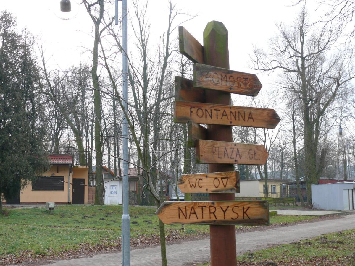 Domek Nad Jeziorem Osieczna Exteriör bild